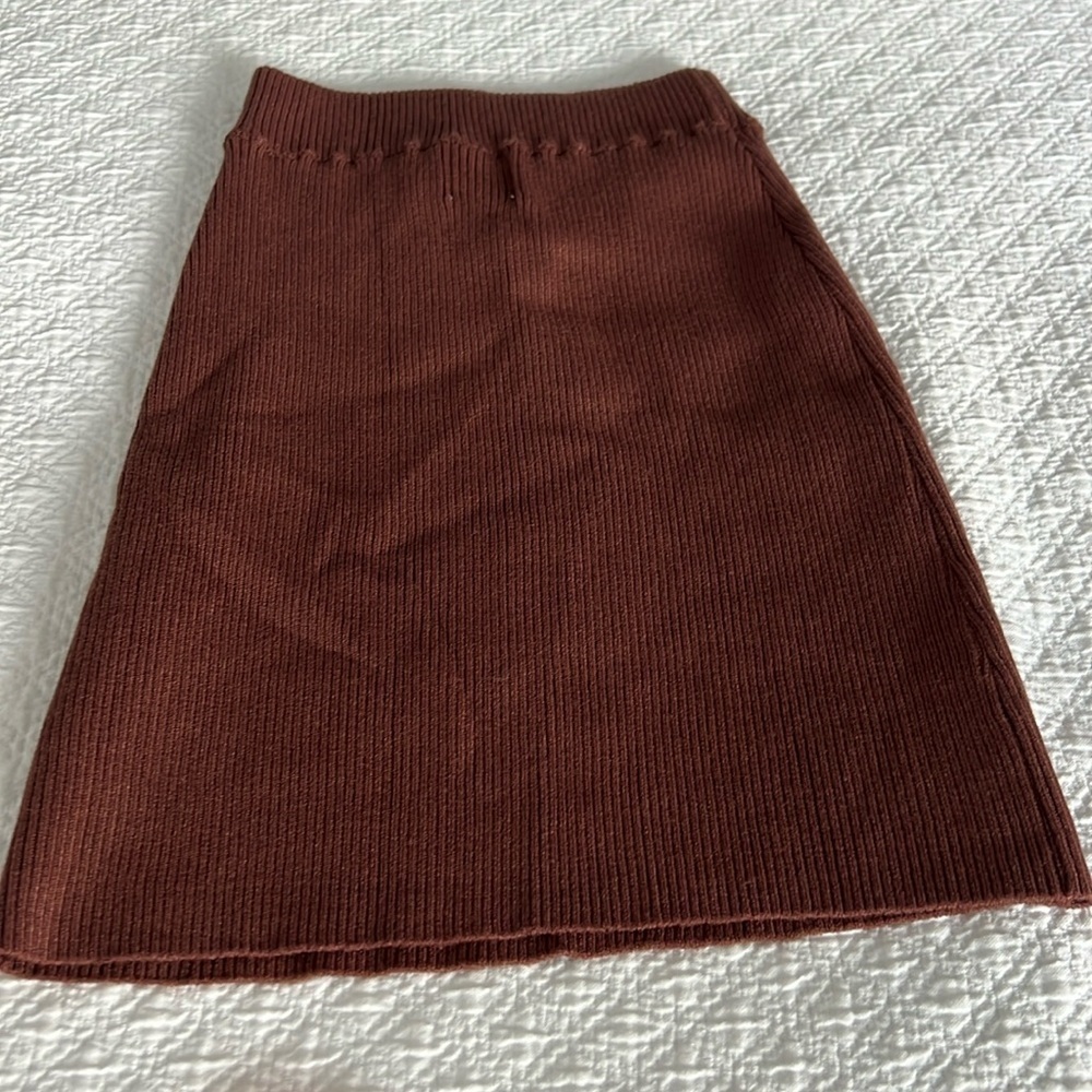 Princess Polly ribbed knit skirt- size XS/S
